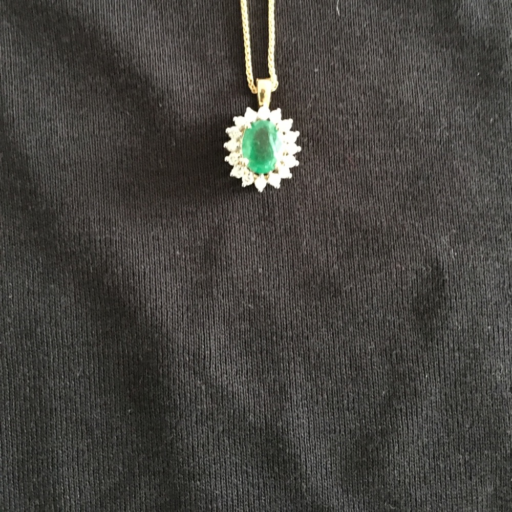 Emerald and diamond necklace
